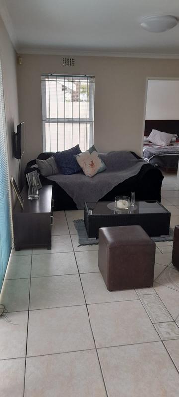 To Let 3 Bedroom Property for Rent in Sunningdale Western Cape